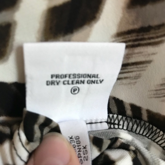 CALVIN KLEIN NWT Cowl Neck Abstract Stripe Tank - Picture 8 of 8